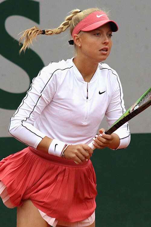 Brenda Fruhvirtova photo