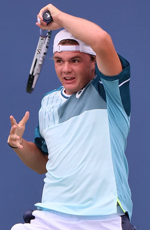 Dominic Stricker photo
